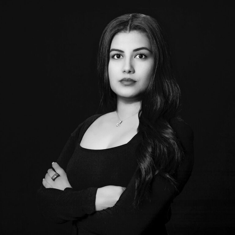 Ariana Godoy: From Digital Storytelling to International Literary Success